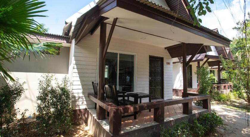 Southern Lanta Resort - image 33