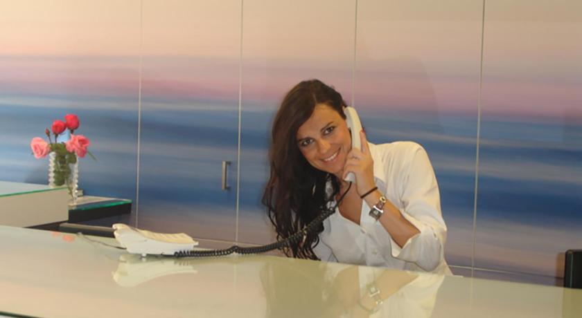 Hotel Garbi Park & AquaSplash photo