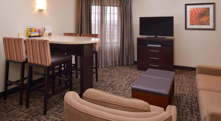 Staybridge Suites Indianapolis-Fishers Hotel