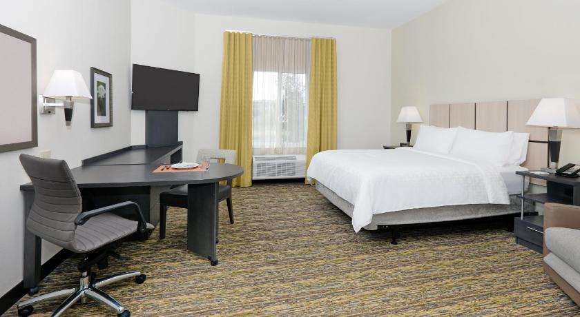 Candlewood Suites Farmers Branch