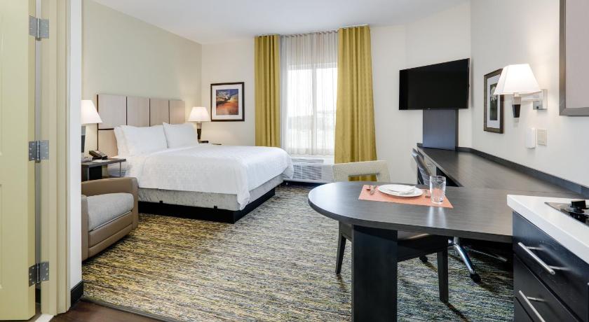 Candlewood Suites Farmers Branch