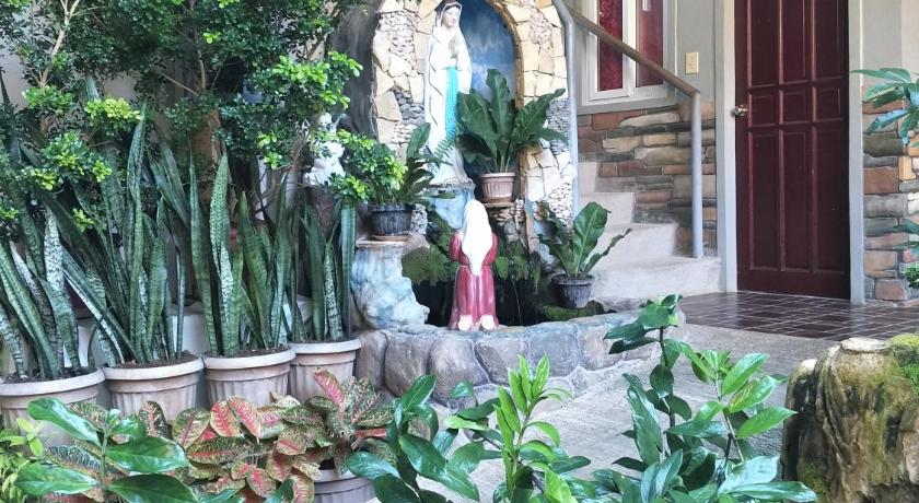 First Baby Byte Guest House photo
