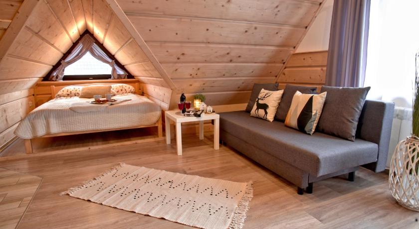 ザコパネ Willa Przy Skoczni 4つ星 ゲストハウス ロビー