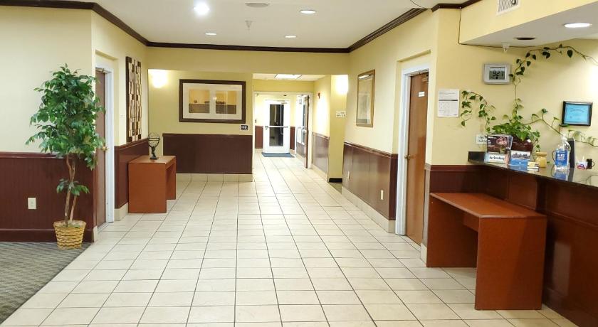 Home Inn & Suites photo