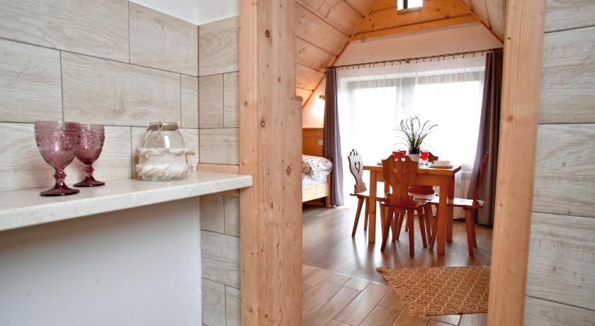 ザコパネ Willa Przy Skoczni 4つ星 ゲストハウス ロビー