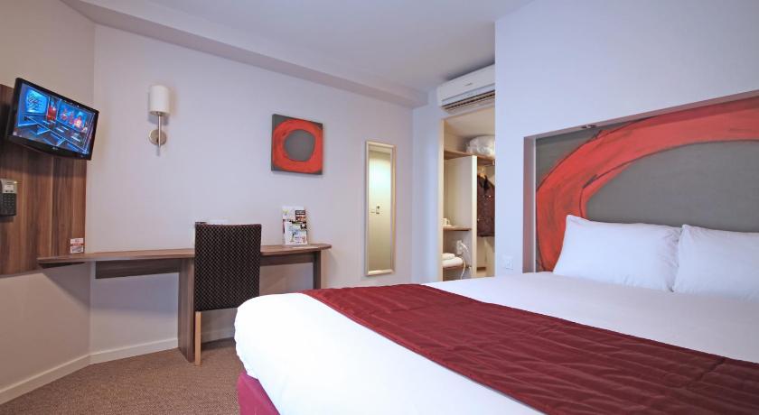 Ramada by Wyndham London Stansted Airport