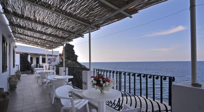 Hotel Villaggio Stromboli - isola di Stromboli photo