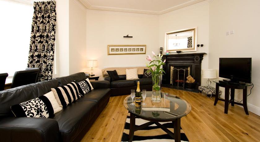Dublin Vacation Rentals — Hotel in Dublin