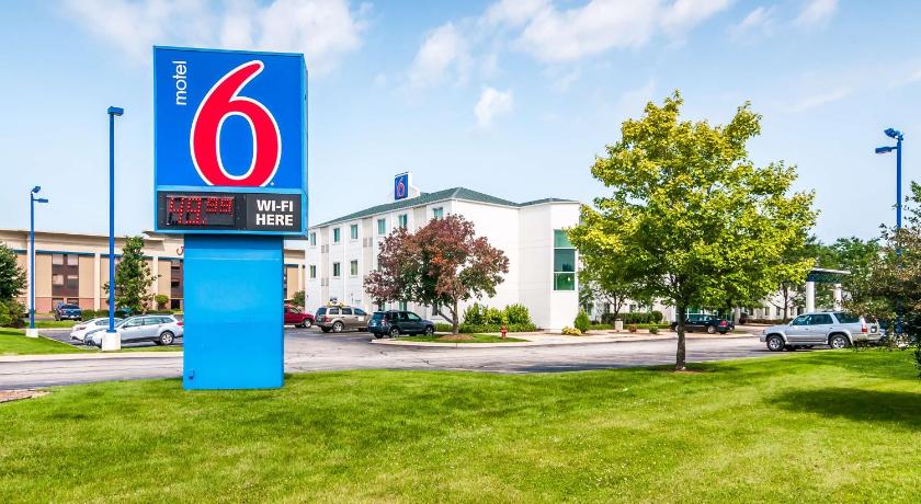 Motel 6-Joliet, IL - Chicago - I-55