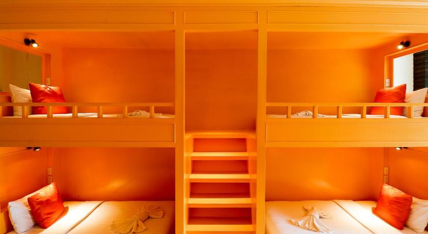 Image of 8-Bed Mixed Dormitory Room 6