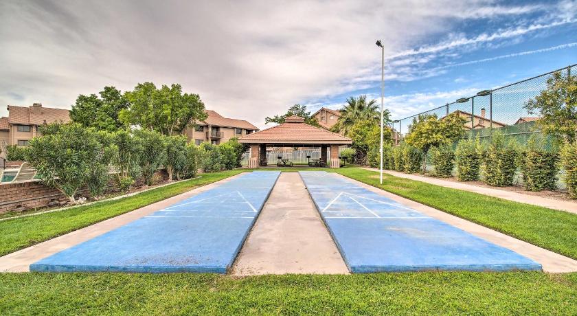 Modern St George Getaway with Shared Pool and Hot Tub! photo