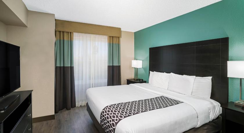 La Quinta Inn & Suites by Wyndham Lebanon