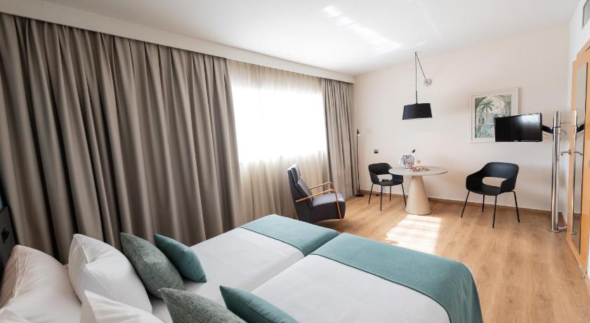 Aparthotel Atenea Barcelona