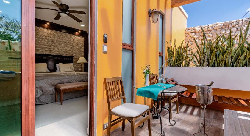 El Zaguan Colonial by GuruHotel