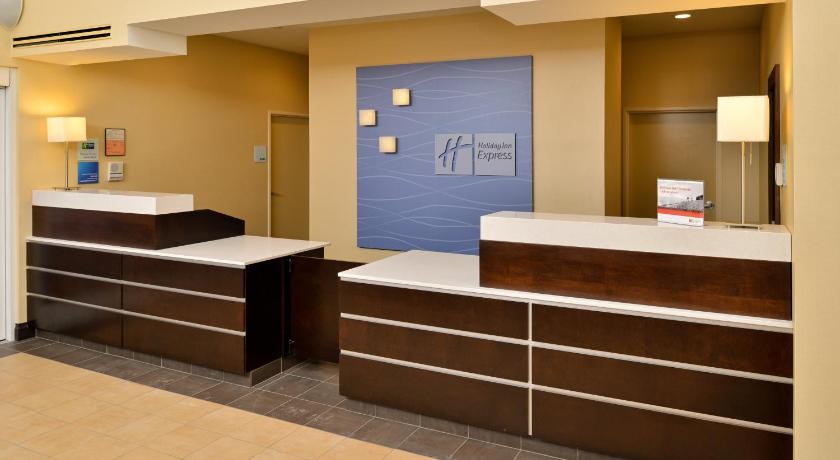 Holiday Inn Express & Suites Peekskill-Lower Hudson Valley photo