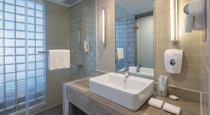 Image of Standard Room 2