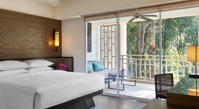 Image of Regency Executive Suite 0