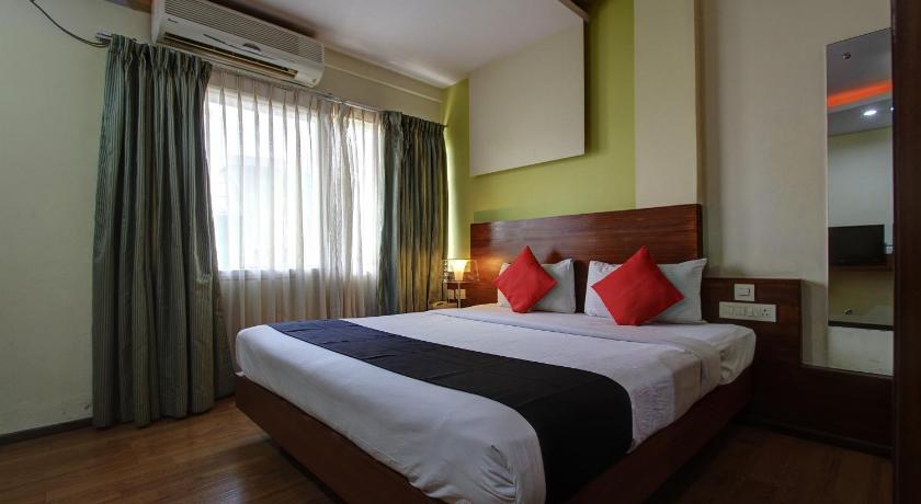 Capital O 29684 Hotel Vikram Palace & Restaurant