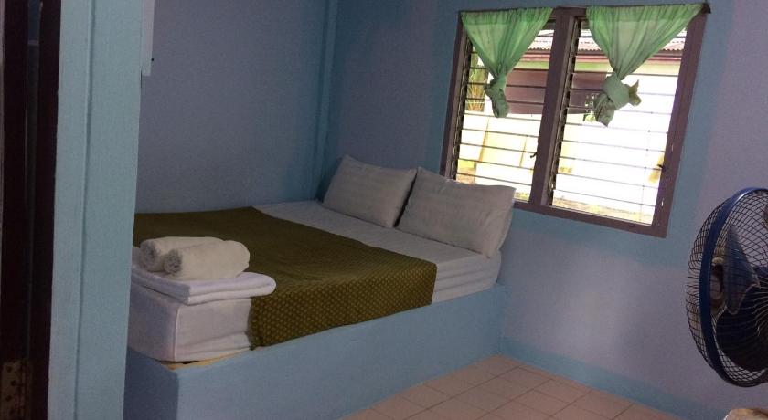 Image of Standard Room with Fan 0