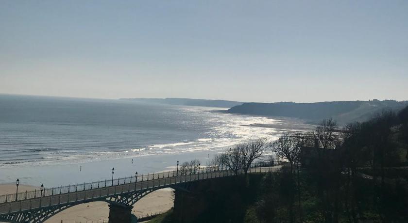 Image of Superior Double or Twin Room with Sea View 11