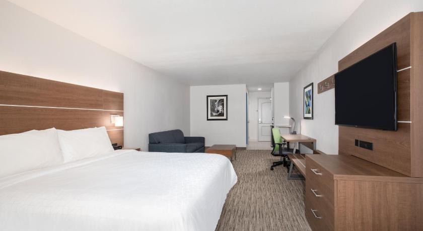 Holiday Inn Express & Suites Yosemite Park Area