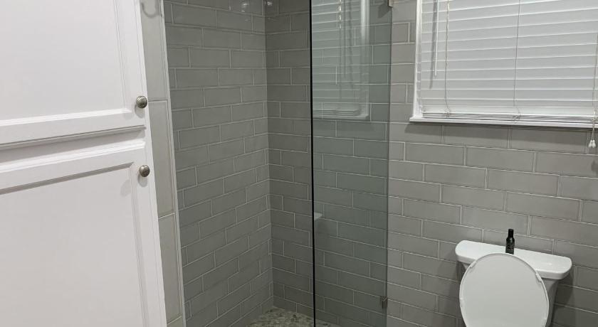 Just Remodeled - Perfect for Work From Home or Stay-cations photo