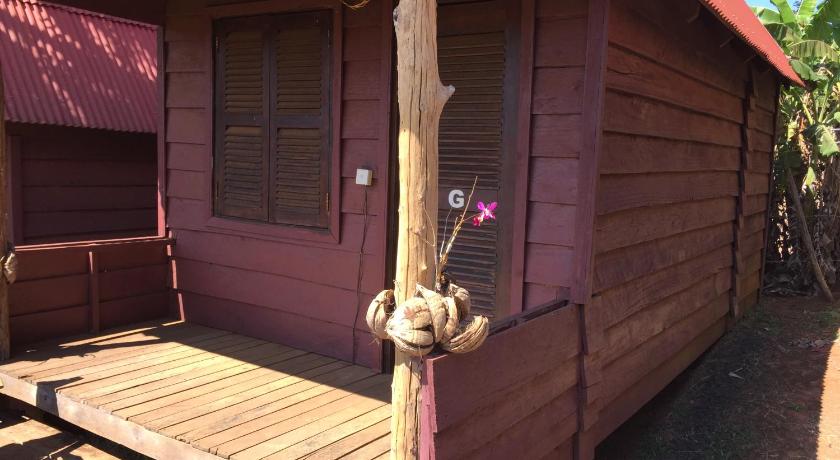 Tree Lodge photo
