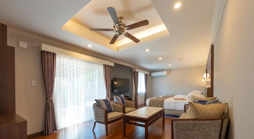 Image of Garden Villa with Club Lounge Access 0