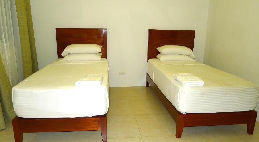 Image of Deluxe Twin Bed 14