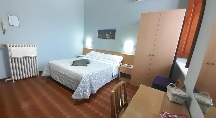 Image of Triple Room with Private Bathroom 2