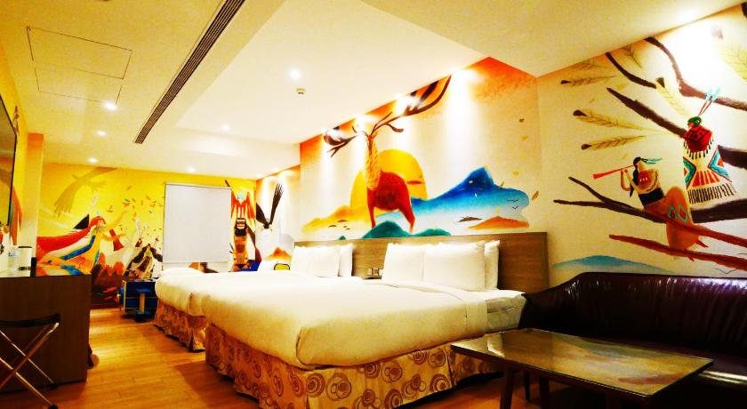 Image of Themed Family Room 4