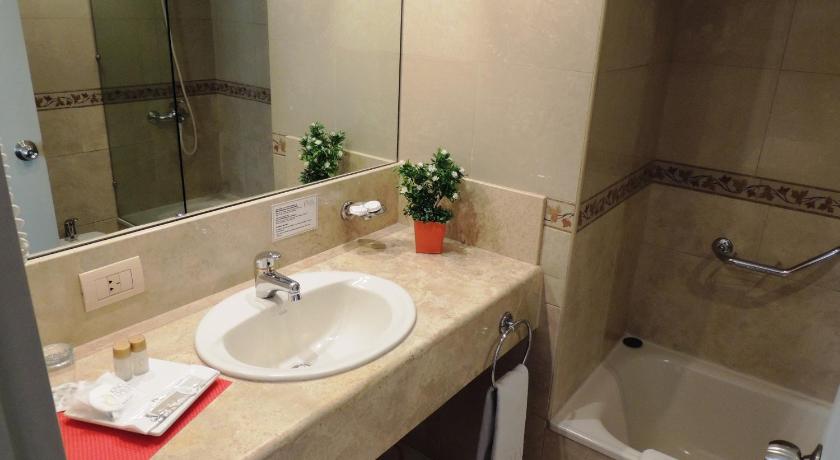 Image of Superior Double Room 11