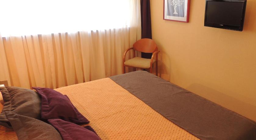 Image of Quadruple Room 13