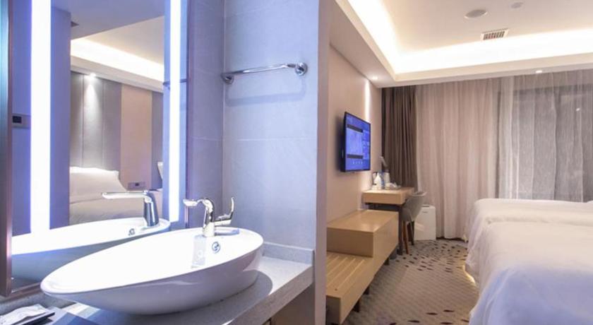 Suzhou Lavande Hotels Suzhou Dushu Lake Higher Education Town 4-Star Hotel view