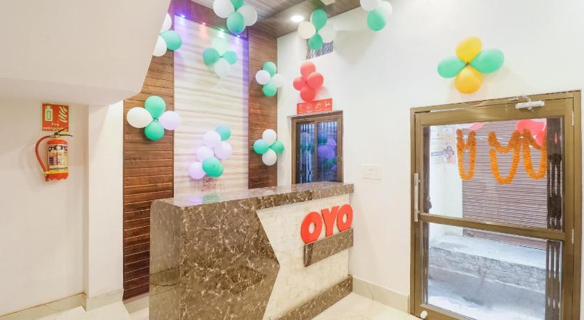 OYO 65207 Hotel Classic Inn