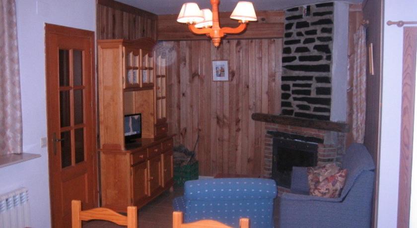 阿尔普哈拉德拉谢拉 Alojamiento Rural Mirador del Avellano 4星级 民宿 泳池