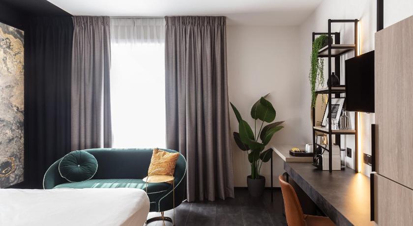 Ariane Hotel — Hotel in Ieper