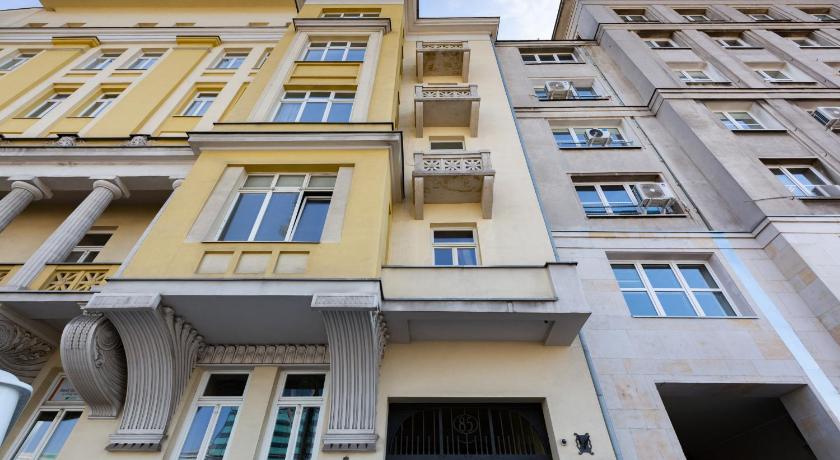 Apartments Aleje Jerozolimskie 85 by Renters photo