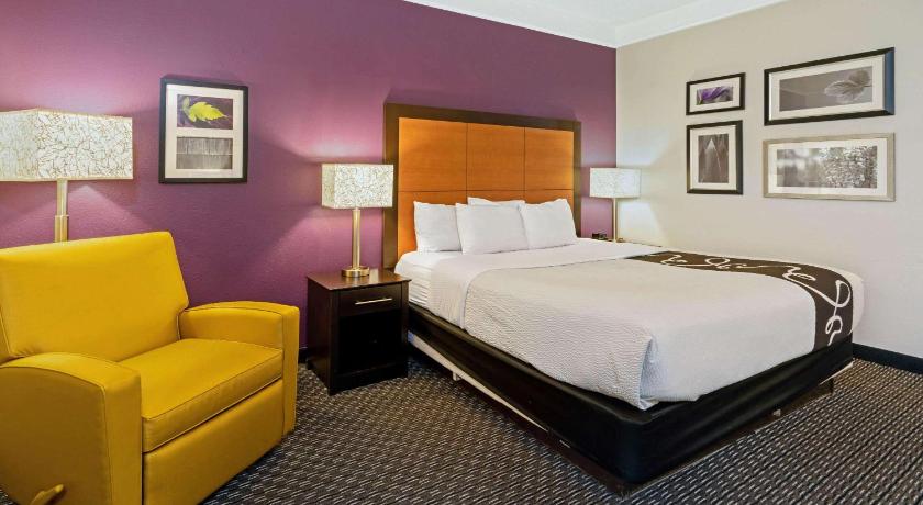 La Quinta Inn & Suites by Wyndham Phoenix Scottsdale