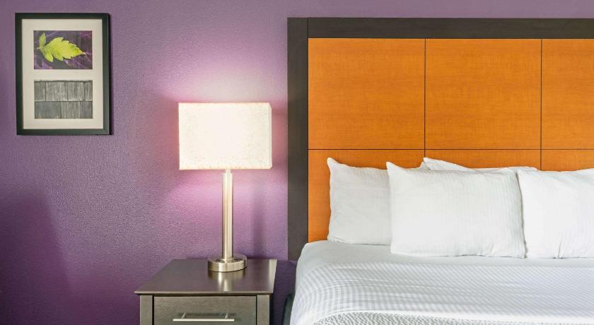 La Quinta Inn & Suites by Wyndham Phoenix Scottsdale