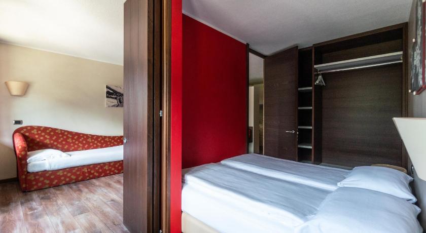 Image of Standard Apartment (4 Adults) 6