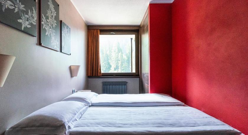 Image of Standard Apartment (4 Adults) 8