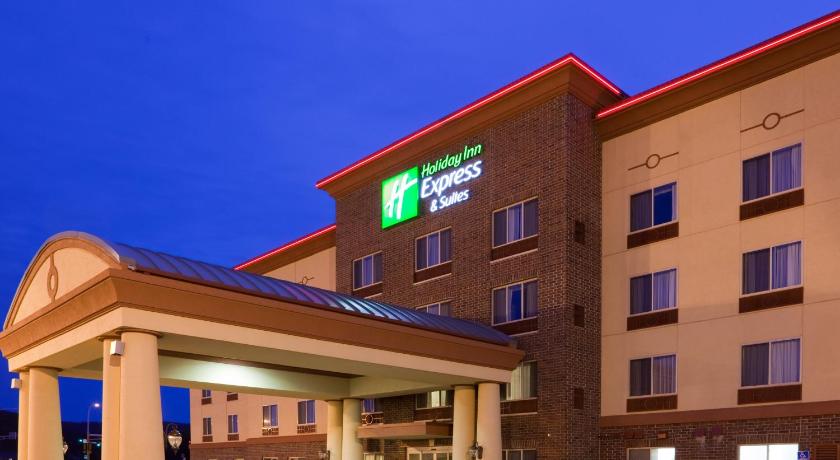 Holiday Inn Express Winona