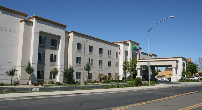 Holiday Inn Express Stockton Southeast