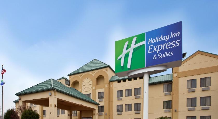 Holiday Inn Express Hotel And Suites Fenton-I-44 photo