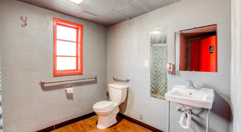 Sin City Hostel photo