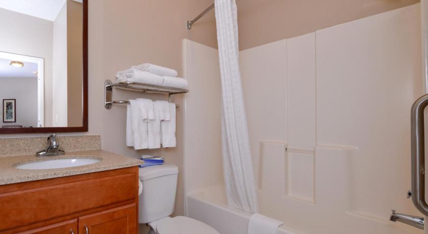 Candlewood Suites Boise - Towne Square