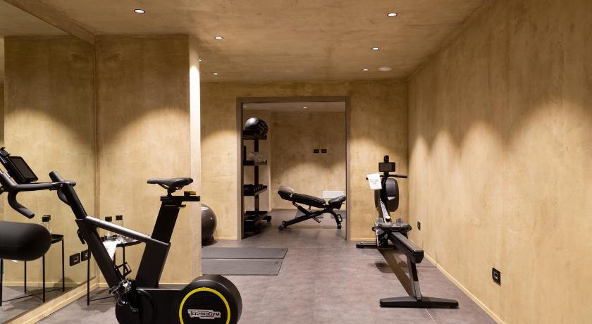 Bergman Mountain Hotel photo