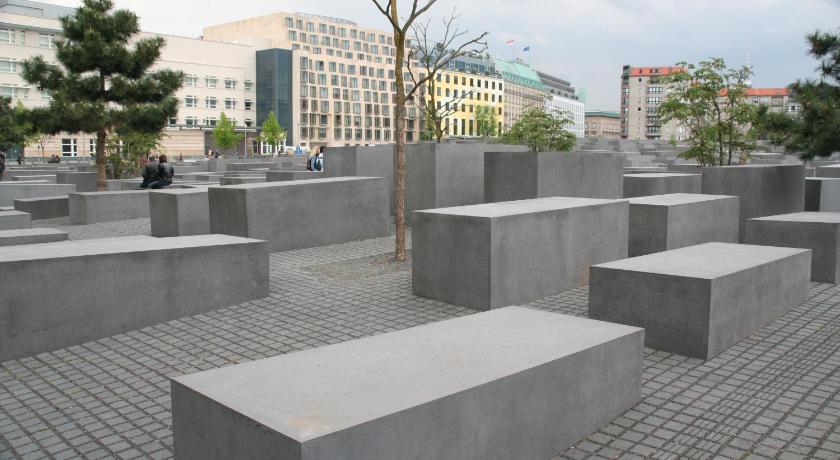 ベルリン BNB near Brandenburg Gate 2つ星 ホテル スイート