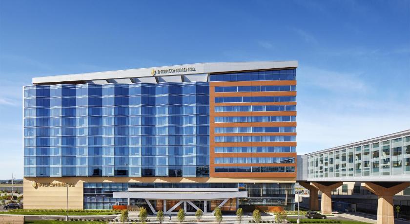 Intercontinental Minneapolis - St. Paul Airport photo